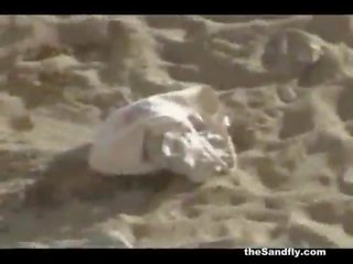 Thesandfly amator plaja swell sex!