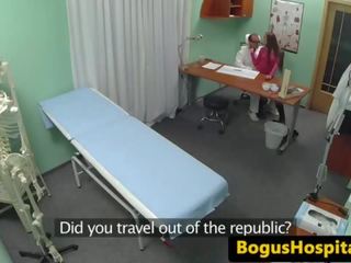 Ewropaly patient fucks specialist all over ofis